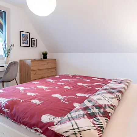 Mit Whirlpool Und Fass-sauna Im Schwarzwald By Interhome *