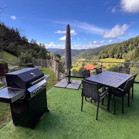 Mit Whirlpool Und Fass-sauna Im Schwarzwald By Interhome * Hausach