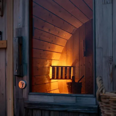 Mit Whirlpool Und Fass-sauna Im Schwarzwald By Interhome Hausach